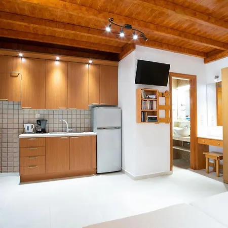 New Bic Economy 3-4 Adults First Floor N Apartment